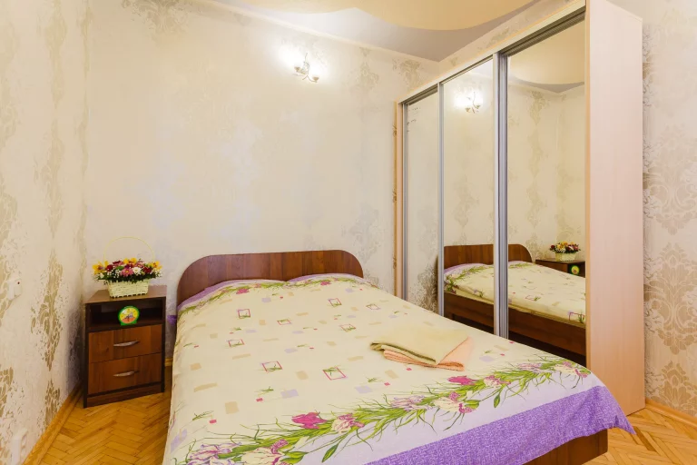 1-кімнатна квартира подобово у Києві, Шевченківський район, вул. Вільгельма Котарбинського, 10/12 — 587446765, 1