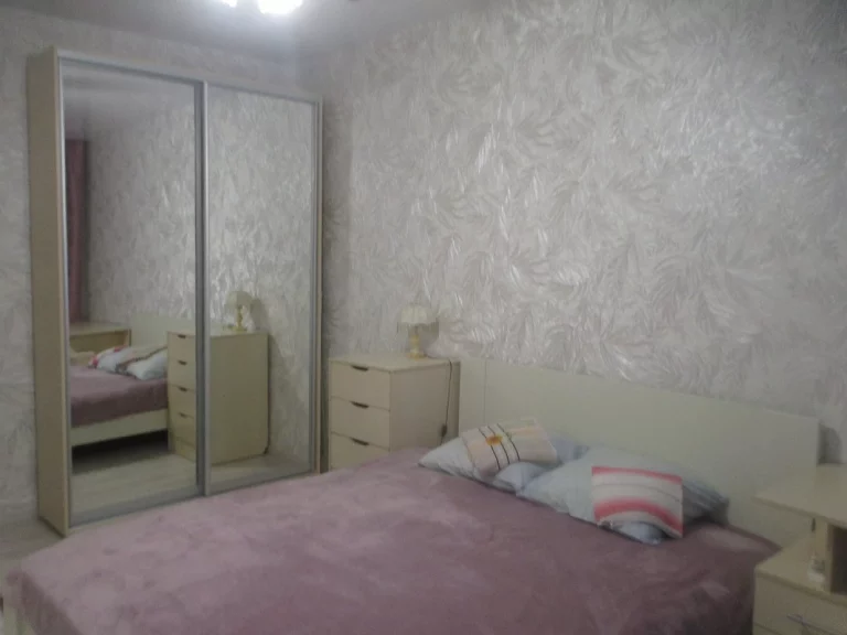 1-кімнатна квартира подобово у Києві, Подільський  район, пр-т Правди, 41е. 1001366883 (1)