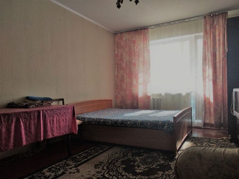2 до квартира біля ринку Виноградарь, ліс. ЦСМ на Порика недалеко, 7