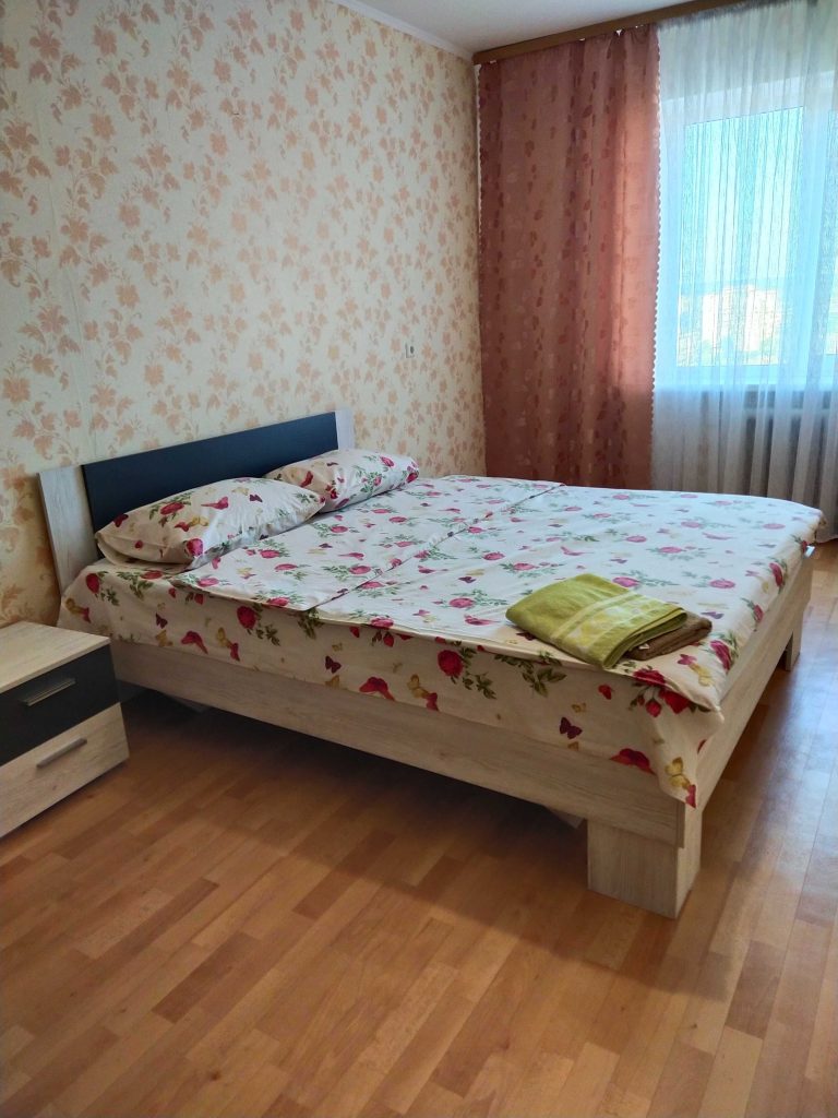 Подобово 2к. квартира на Троєщині Цвєтаєва 3, Маяковського, 8