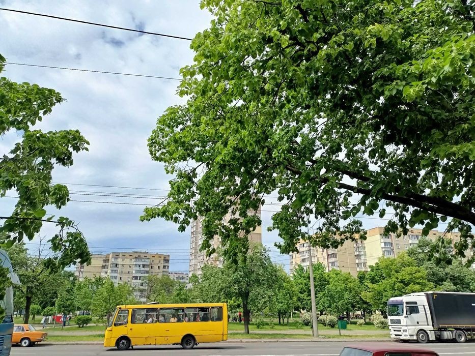 фото - троєщина - центр без % + є біля залізничного вокзалу