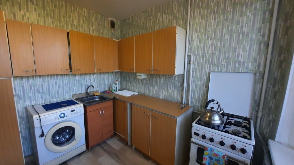 фото - здам 1 кімн вул. солом'янська. 700грн (місяць по 600)