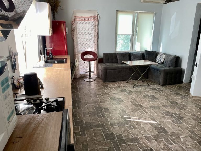 Подобова аренда апартаментів на Печерську. Байкпост., 17