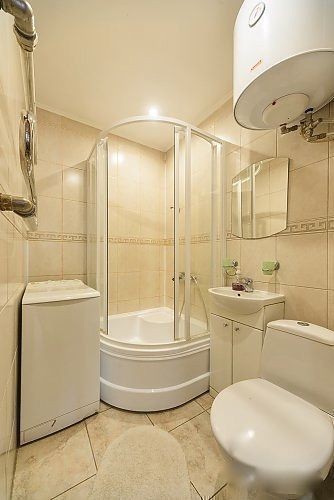 Фото - безкоштовно 26.02 Ave Obolonsky 11a, 1 хв від метро Мінська