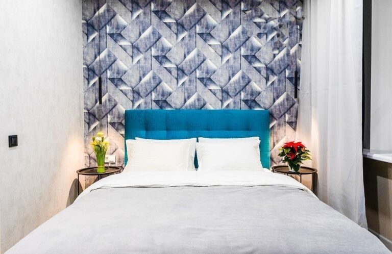 БЕЗКОШТОВНЕ! Бажан 17, 5 хв пішки M Бориспольська, 1